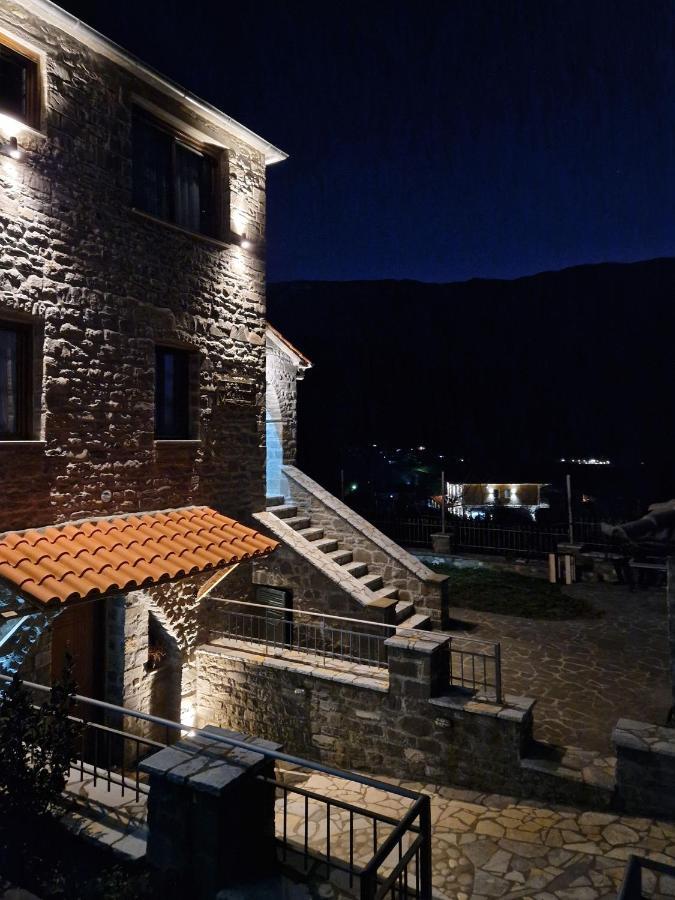 Përmet The Stone Houseアパートホテル エクステリア 写真