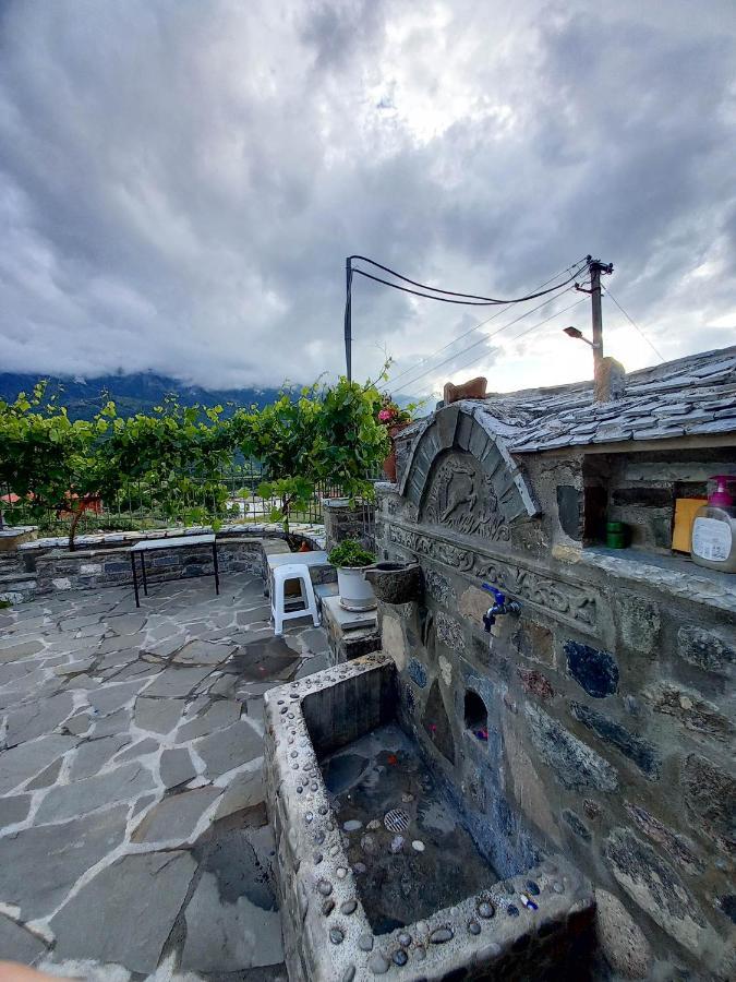 Përmet The Stone Houseアパートホテル エクステリア 写真